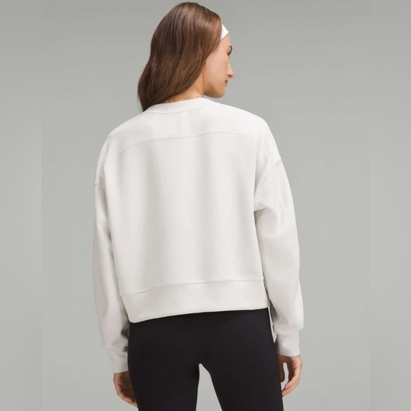 Lululemon Perfectly Oversized Cropped Crew Softstreme Bone Size 0 - Picture 2 of 7